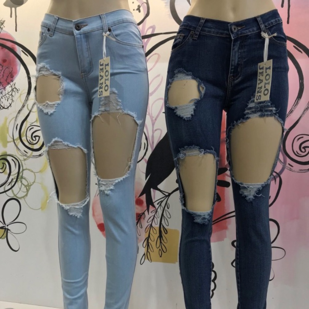 Mid rise distressed jeans